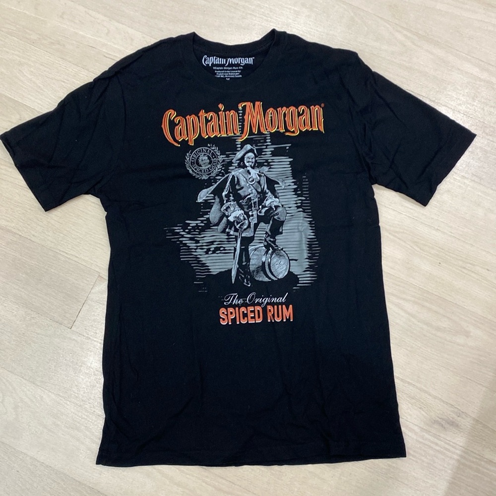 Captain Morgan Graphic Tee - Medium